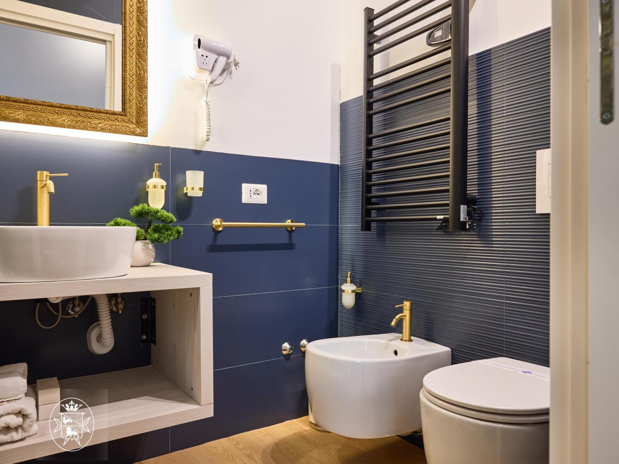 Vista Piazza Dei Martiri Bed & Breakfast Napoli Bagian luar foto